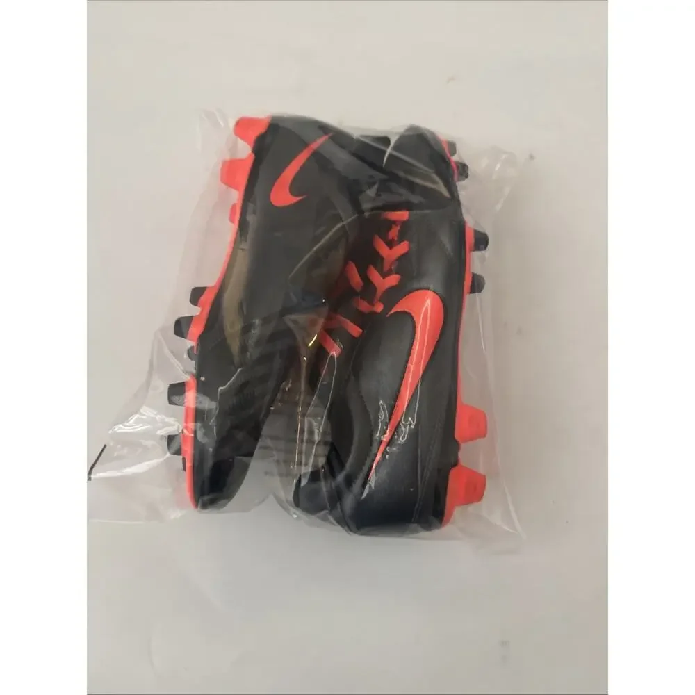 Nike T90 Total 90 Soccer Cleats 2012 Unisex Size 7